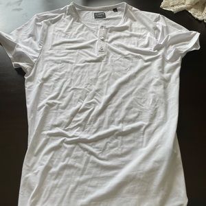 Cuts clothing Henley size xxl